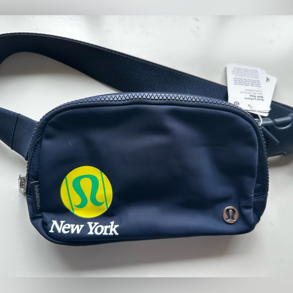 NWT Limited Edition Lululemon US Open Tennis Belt Bag Navy Blue New